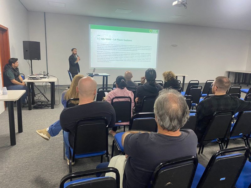 Fundação Cultural de Chapecó divulga data de lançamento dos editais da Lei Paulo Gustavo