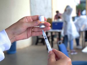 Vacina: datas de segunda e terceira dose são ampliadas