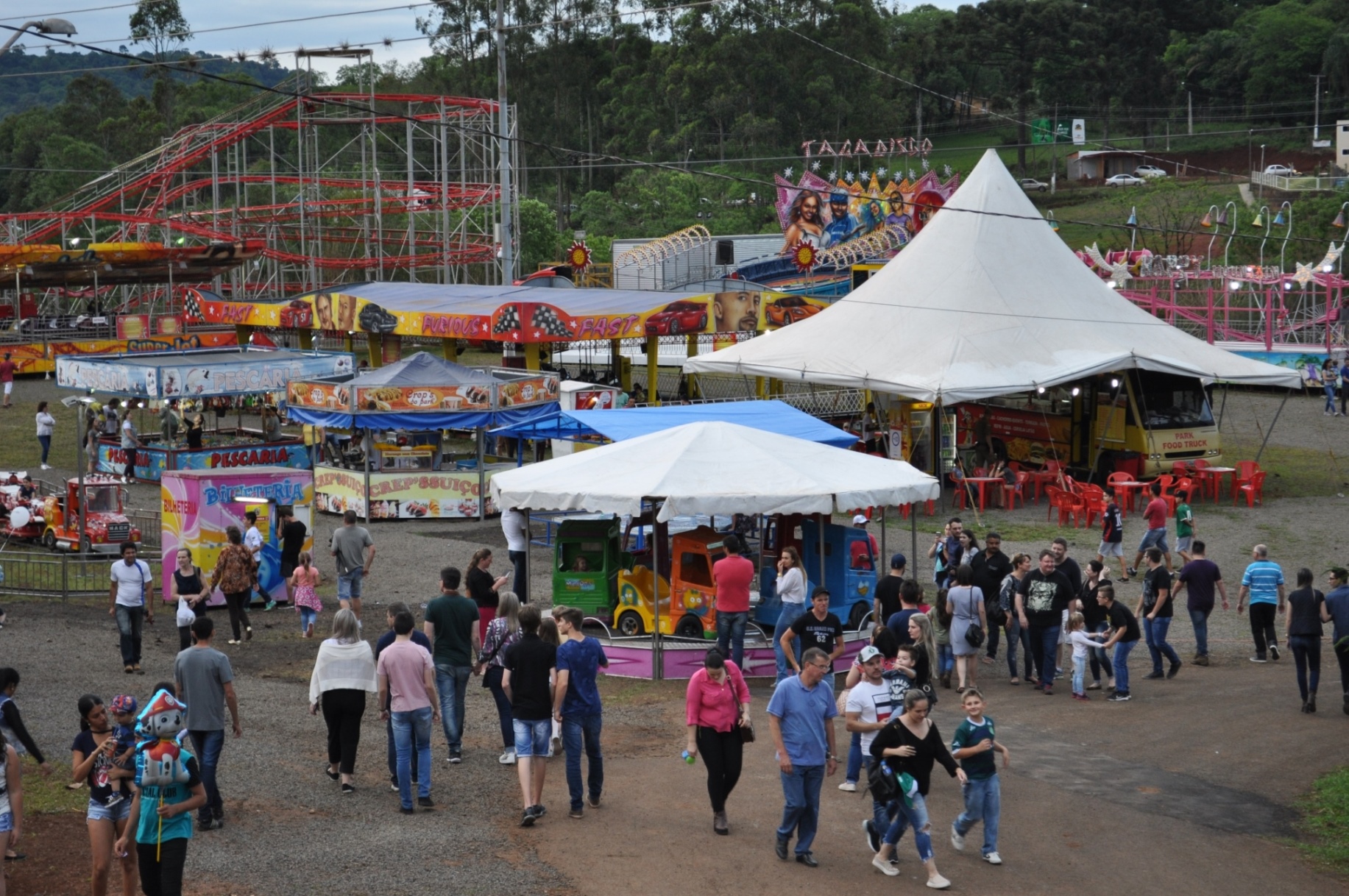 Programação de segunda e terça-feira com entrada gratuita