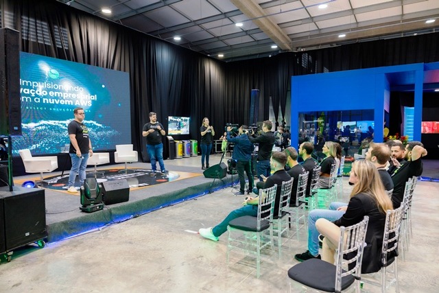 Palestras, podcast e oficinas são atrações do Parque Desbravalley